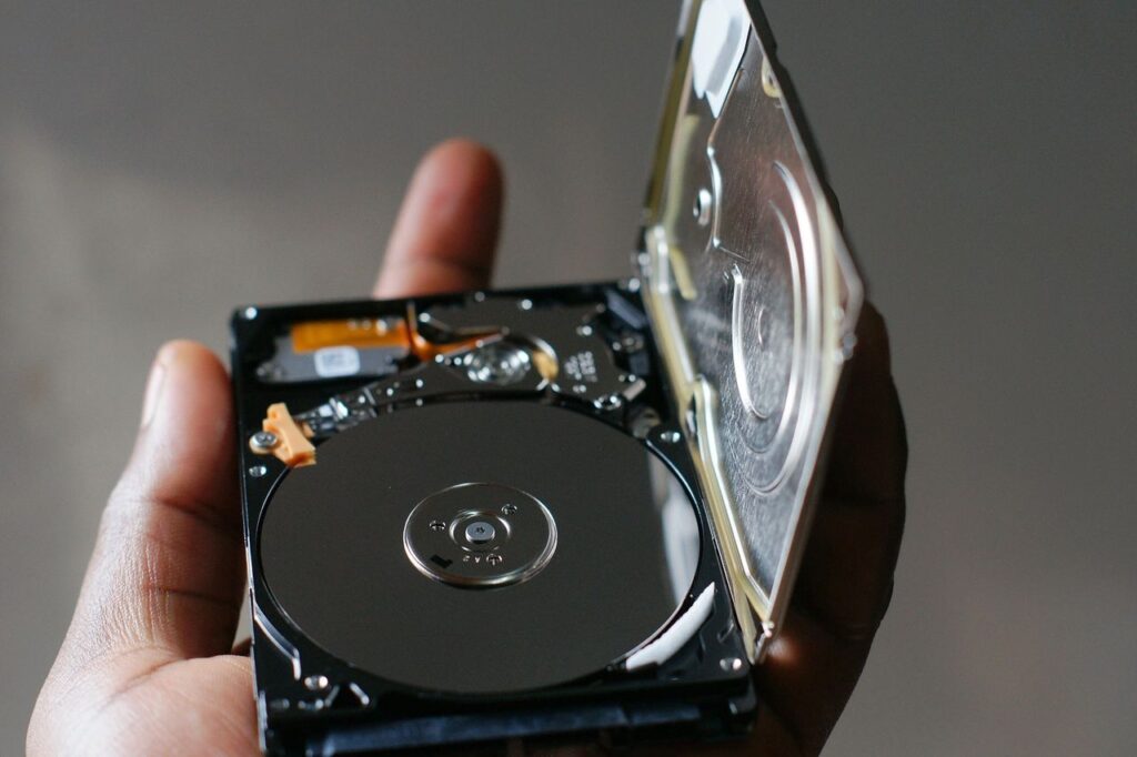 Magnetic Hard Disk Drive