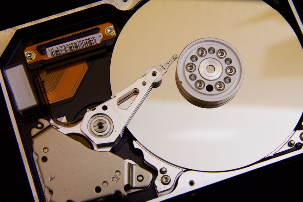 Hard Disk Drive HDD