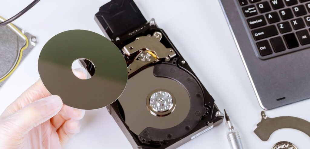 bad sectors on hard drive, fix bad sectors on hard drive, how to fix bad sectors on hard drive, how to check for bad sectors on hard drive, what is a bad sector, Magnetic Platters