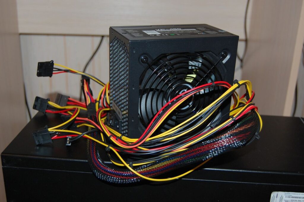 Choose the Best SMPS, PSU Buying Guide, Power Supply for Computer, Buying SMPS, Things to consider before buying SMPS