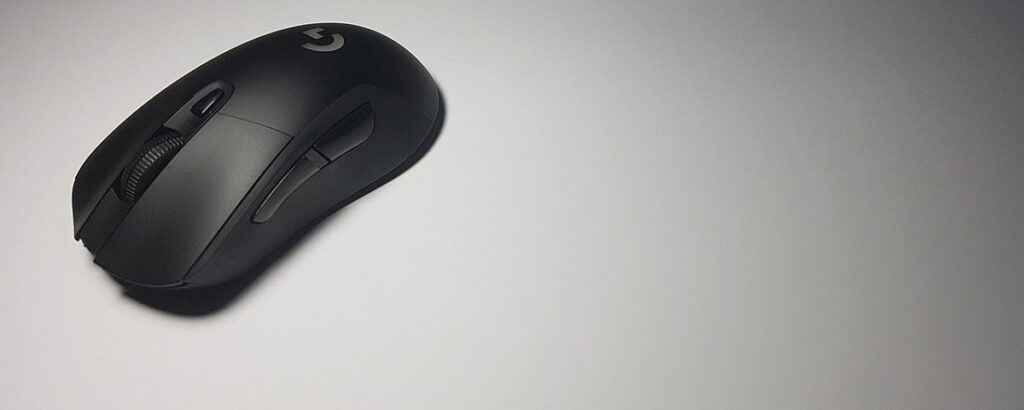 what are the side buttons on a mouse for, what do the side buttons on a mouse do, mouse side buttons, what use are mouse side buttons