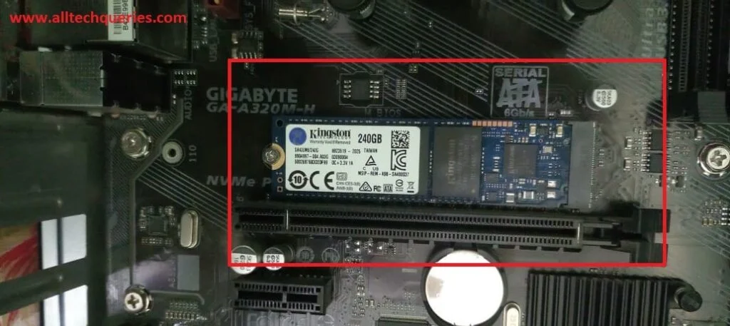 SSD M.2 Placed on Motherboard
